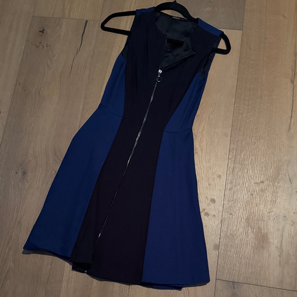 Elie Tahari Navy and Black Midi Dress